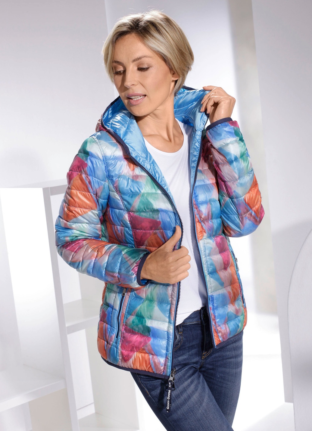 Funktions-Wendejacke mit fester Kapuze
