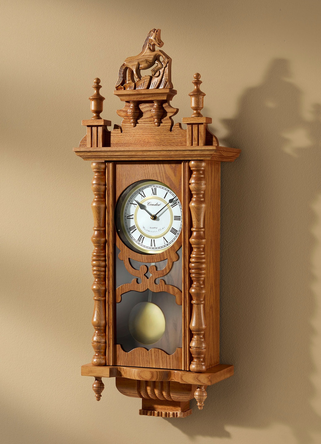 Wanduhr mit Pferd