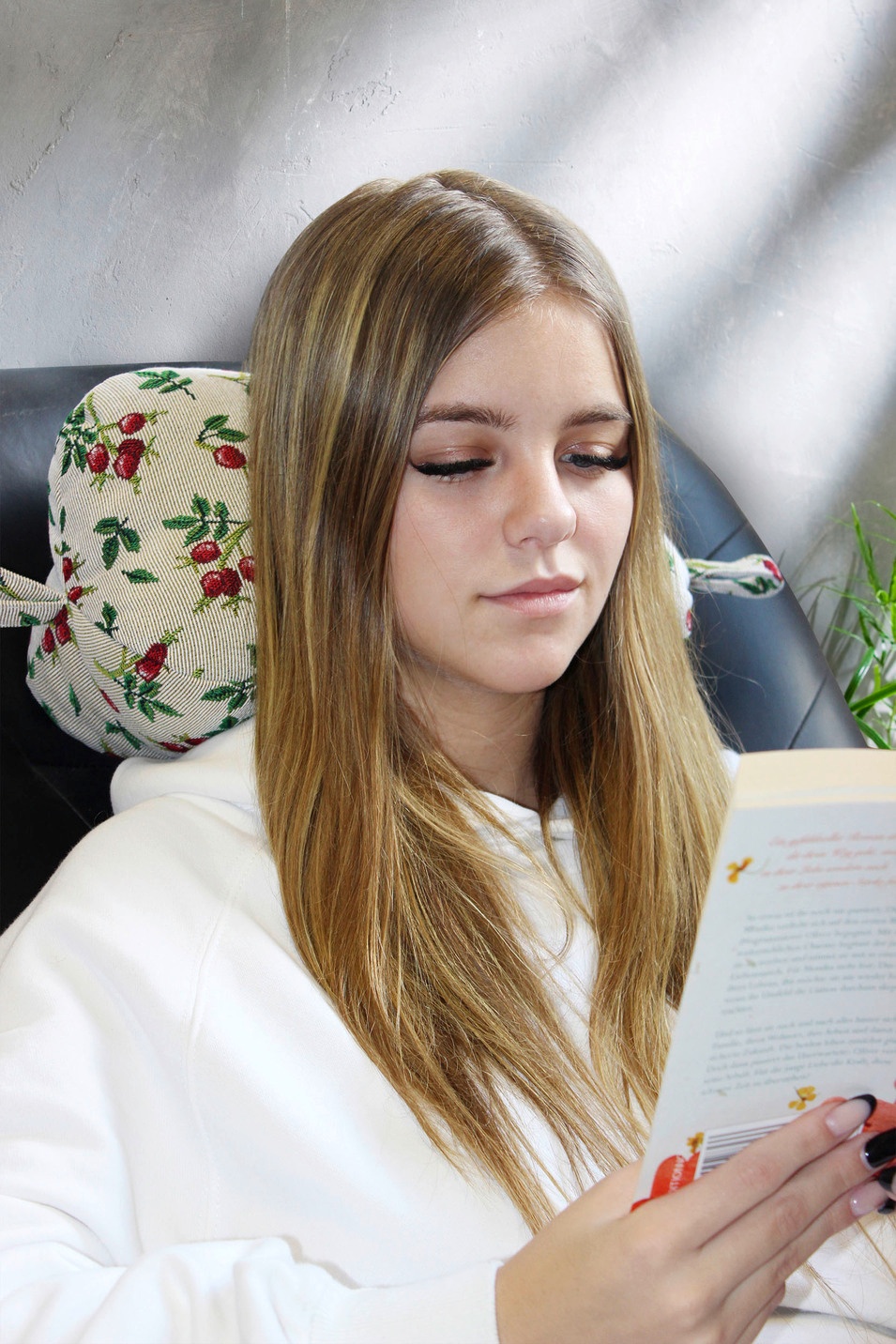 Leseknochen Kissen