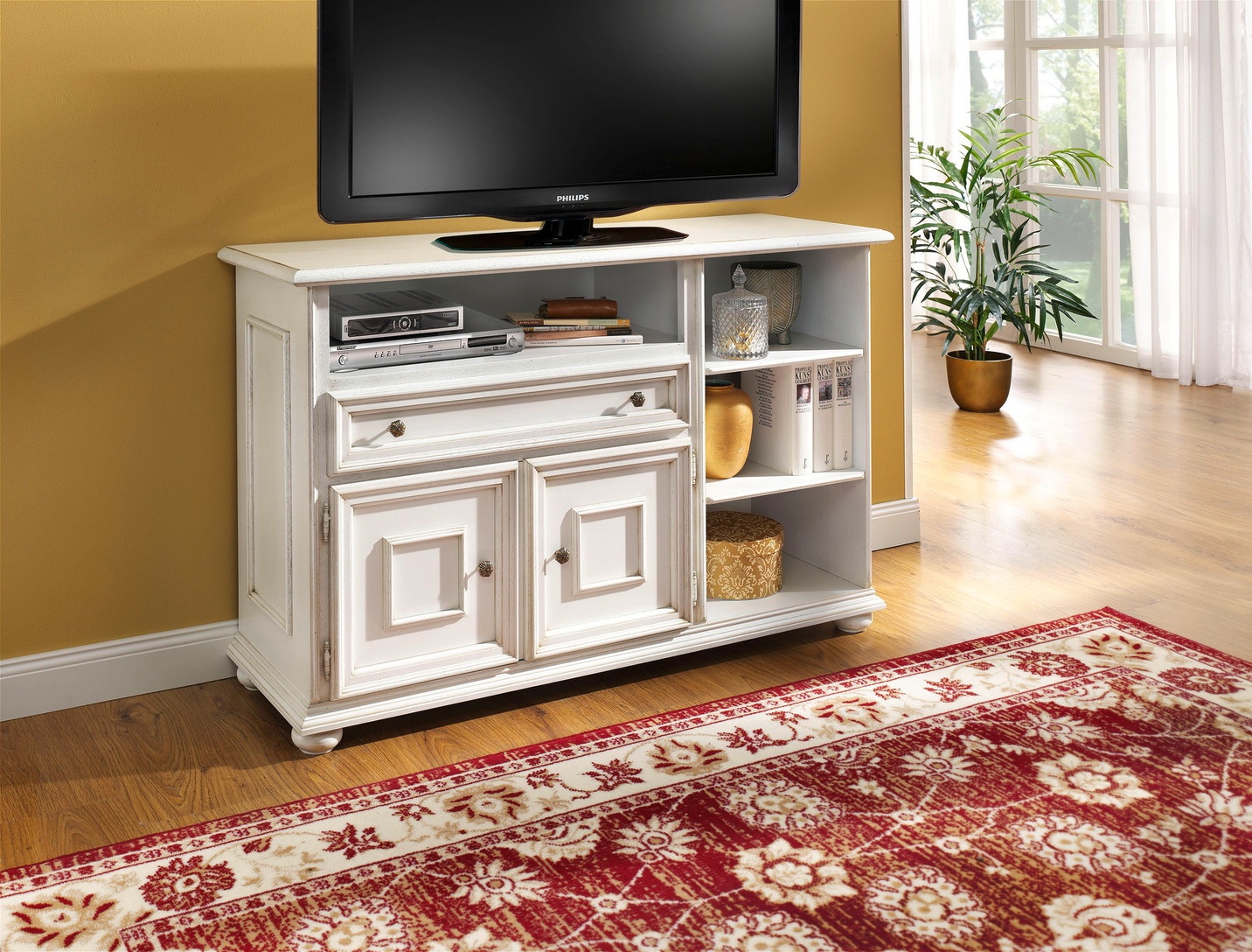Teilmassive TV-Phono-Möbel