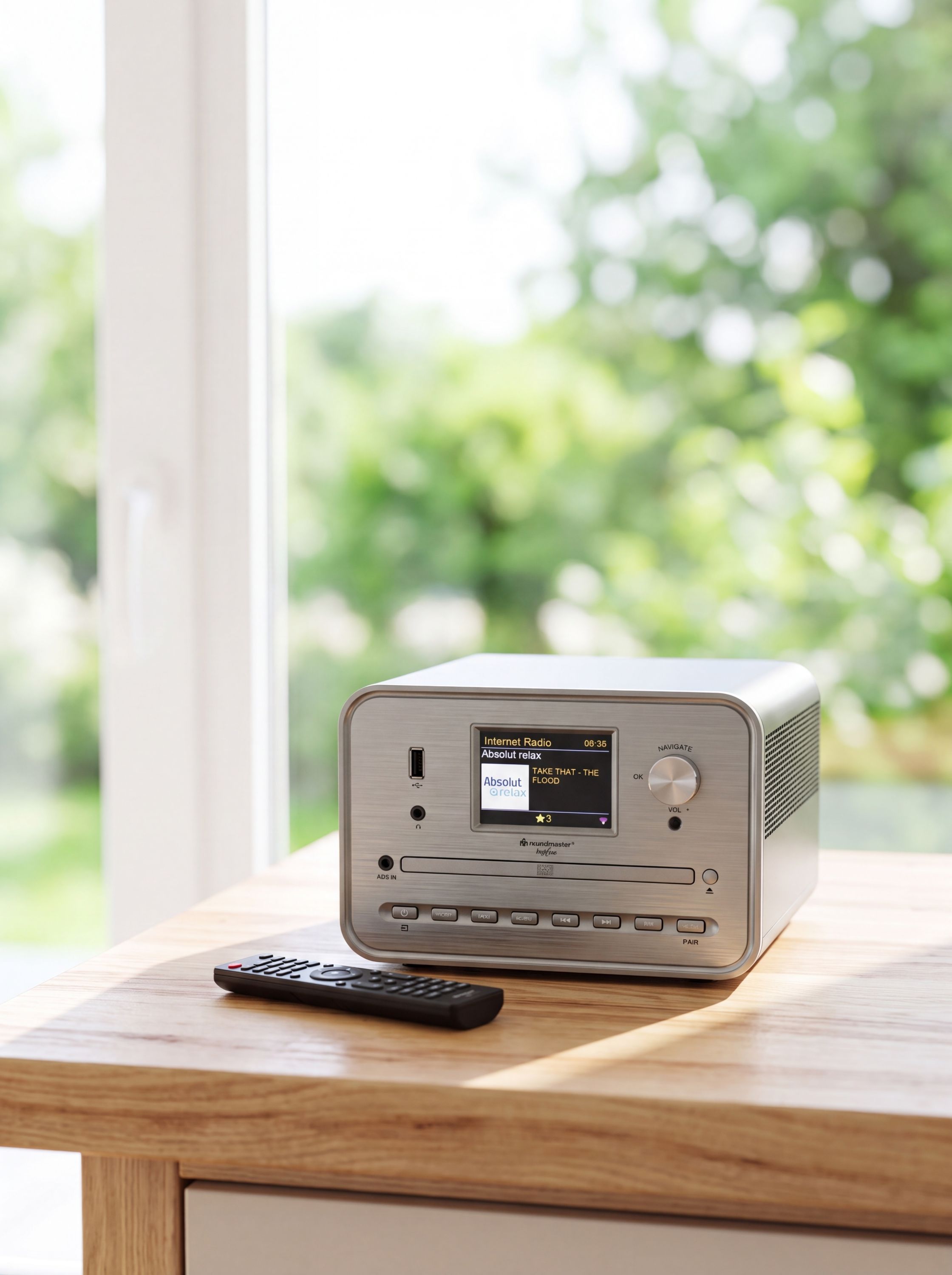 Soundmaster ICD1050SW Digital-Radio mit CD