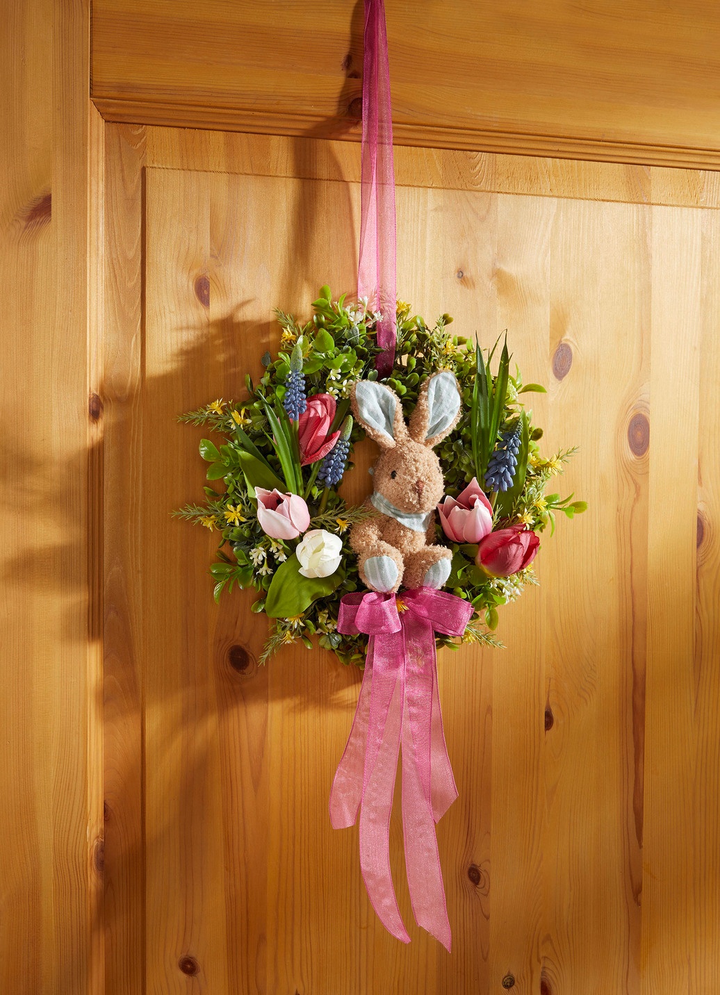 Wandkranz mit Hase aus Plüsch