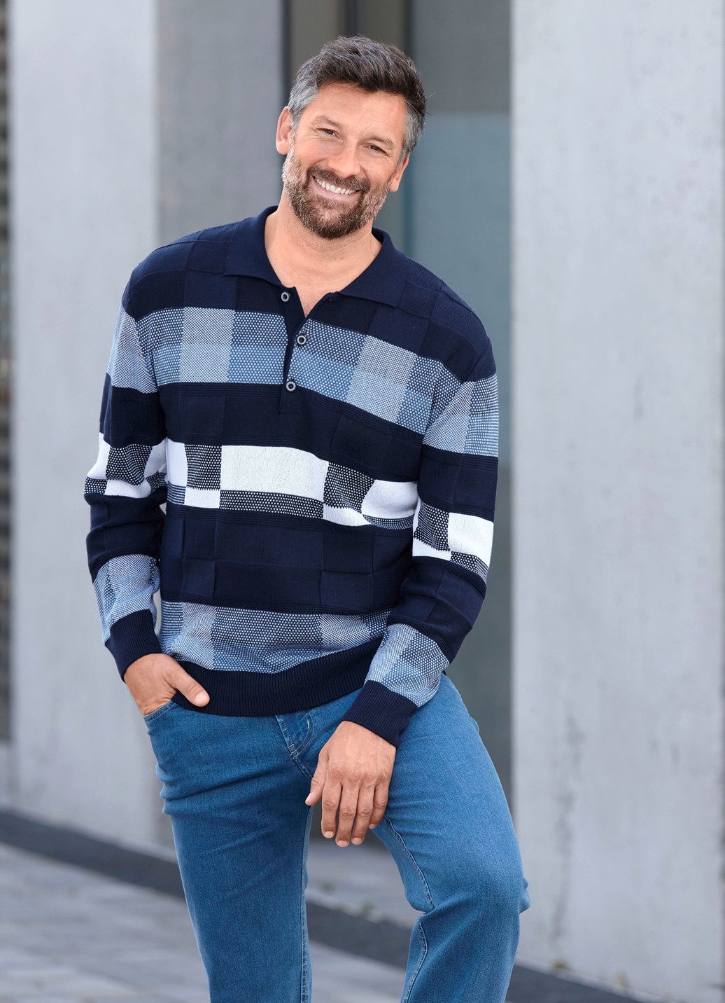 Gemusterter Polopullover in 2 Farben