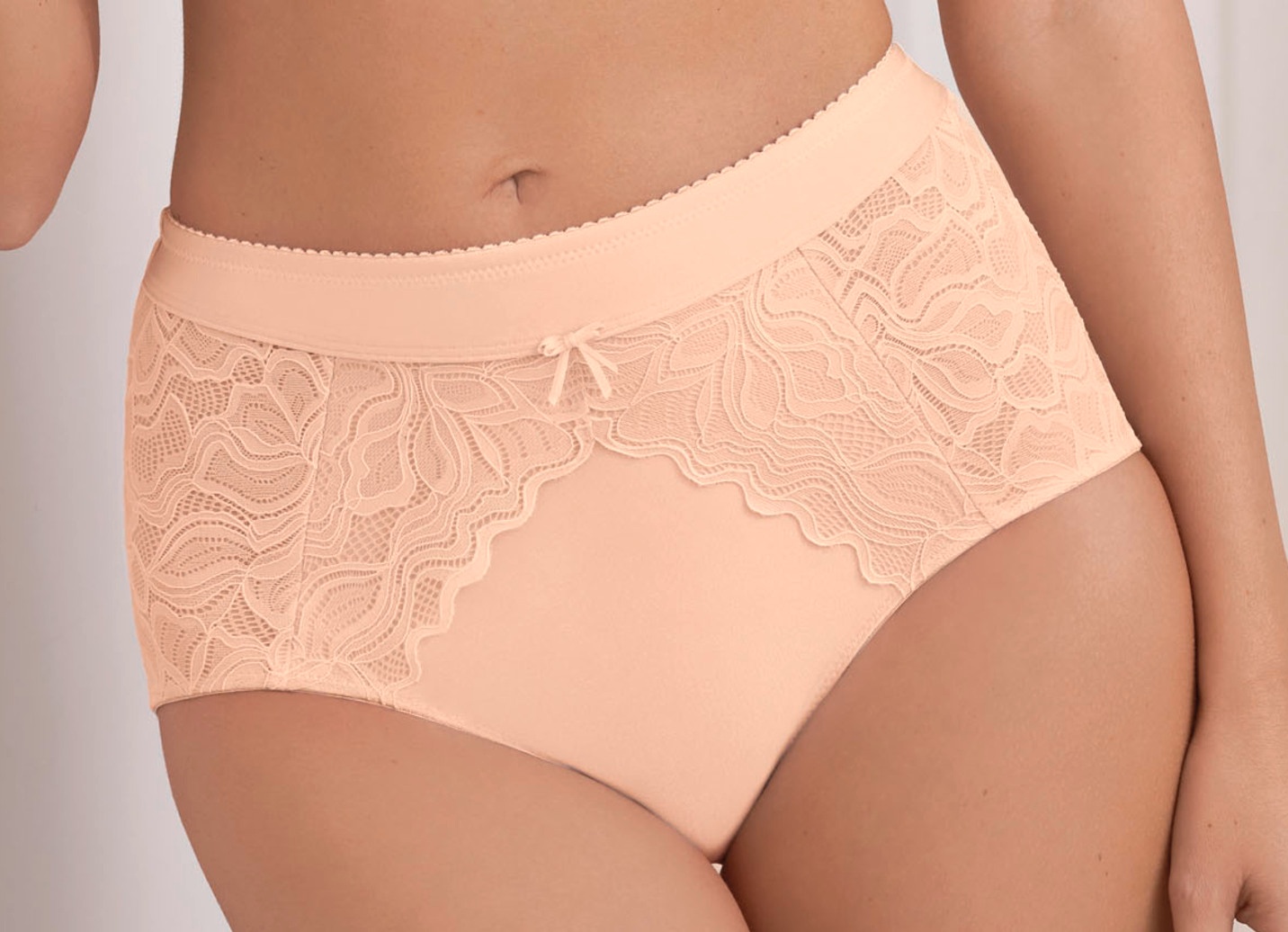 Felina Formslip mit Elastikspitzenbesatz