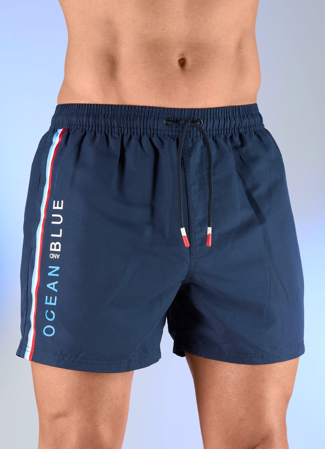 Badeshorts mit Streifenbesatz, Microfaser