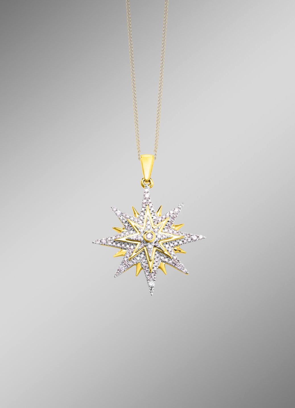 Toller Stern-Anhänger mit Brillanten und Diamanten