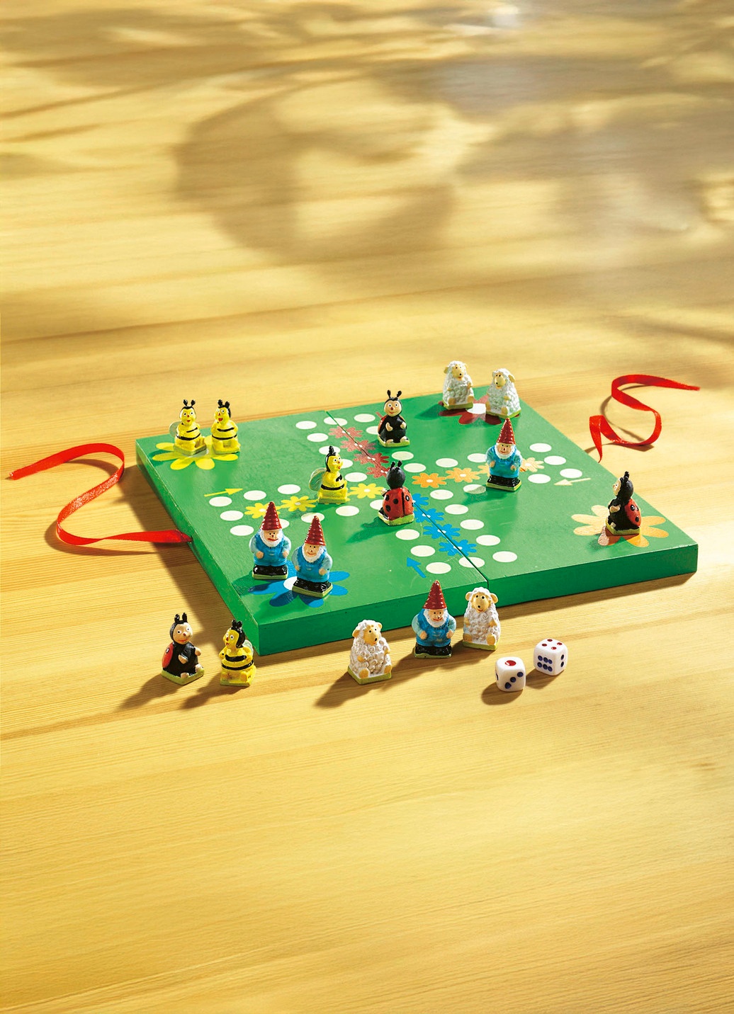 Brettspiel aus Kiefernholz