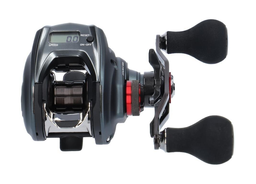 Daiwa CATALINA IC 100 SH Baitcastrolle mit Tiefenzähler Vertikal- & Schlepprolle